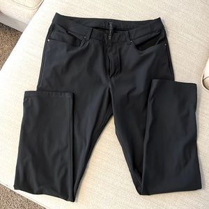 Men’s Lululemon pant. Size 34x34 slim-fit. Black.
